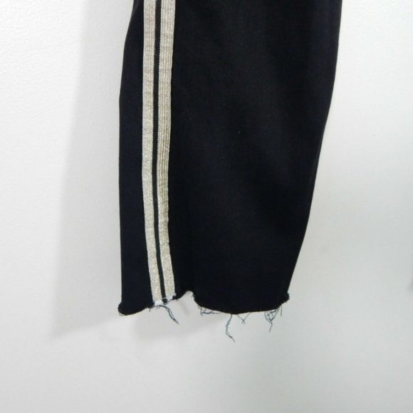 J Brand Selena Black Metallic Stripe Frayed Cropped Hem Jeans - Picture 5 of 7
